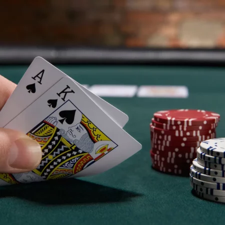 Bí Kíp Poker TA88 Casino Chinh Phục Bàn Poker Như Chuyên Gia