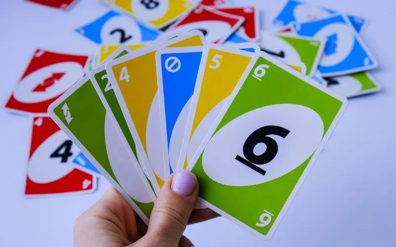 Cách chơi bài Uno chi tiết